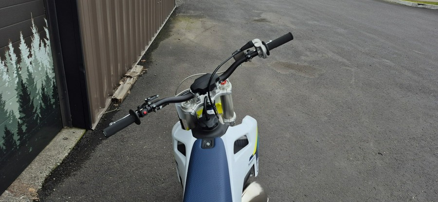 2026 HUSQVARNA TC 85 17/14 - 22697