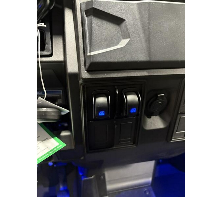 2025 Kawasaki Ridge® Crew Hvac