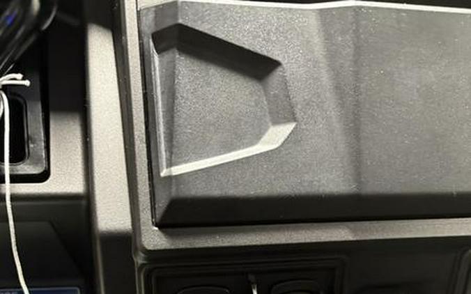 2025 Kawasaki Ridge® Crew Hvac