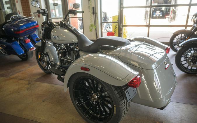 2024 Harley-Davidson Freewheeler Trike FLRT