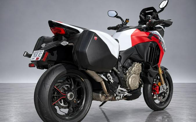 2025 Ducati Multistrada V4 RS