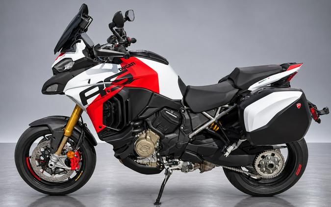 2025 Ducati Multistrada V4 RS