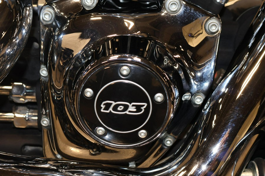 2013 Harley-Davidson Breakout FXSB