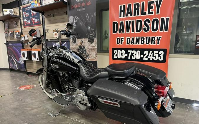 2016 Harley-Davidson® FLHR - Road King®