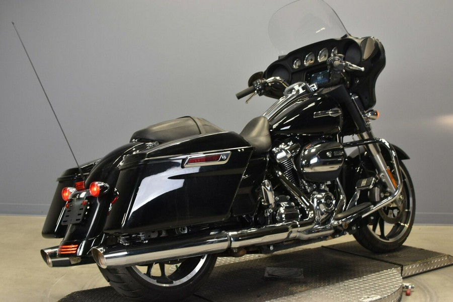 2022 Harley-Davidson Street Glide