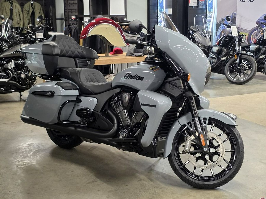 2025 Indian Motorcycle® Roadmaster® Dark Horse® with PowerBand Audio Package