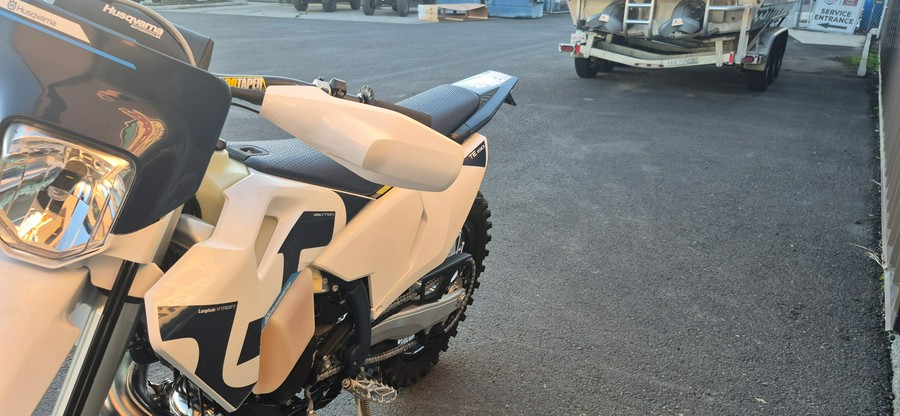 2026 HUSQVARNA TE 150 - 72745