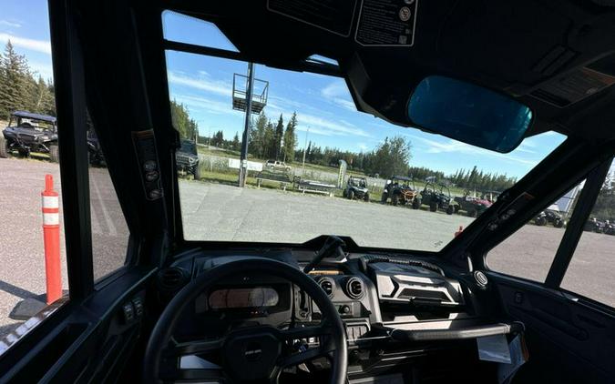 New 2025 Can-Am DEF LMT CAB HD10