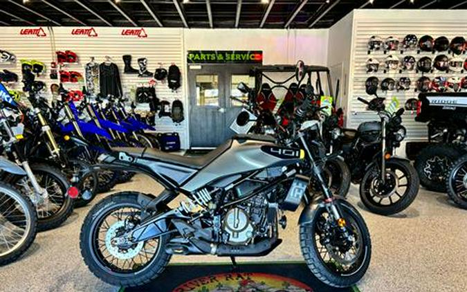 2024 Husqvarna Svartpilen 401