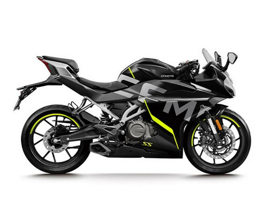 2023 CFMoto 300SS