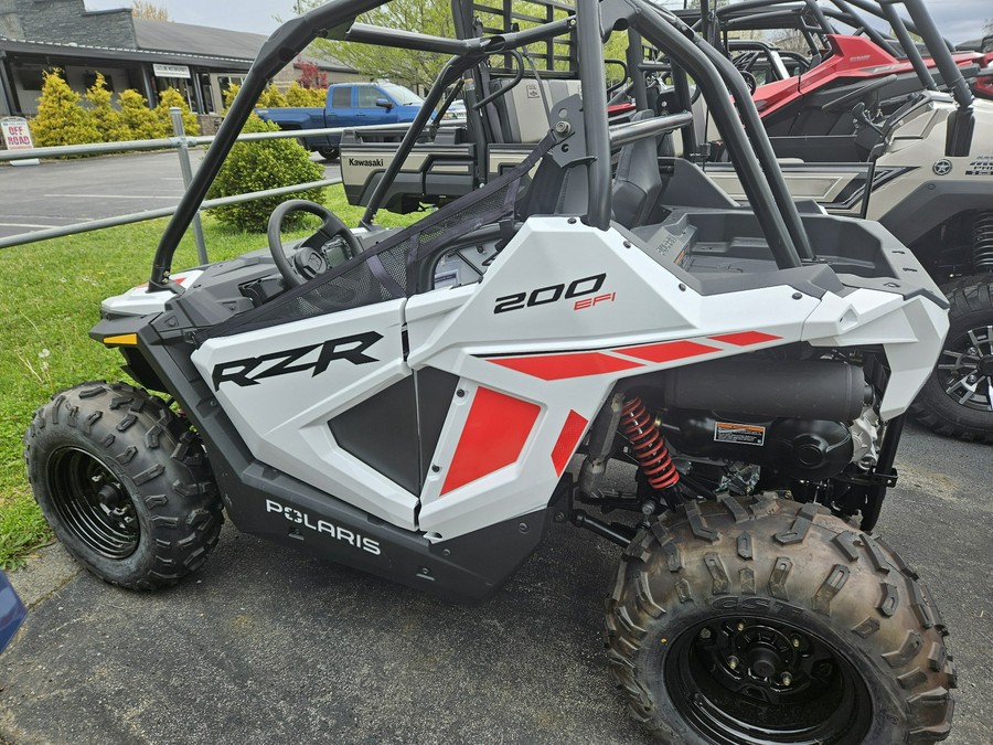 2023 Polaris RZR 200 EFI