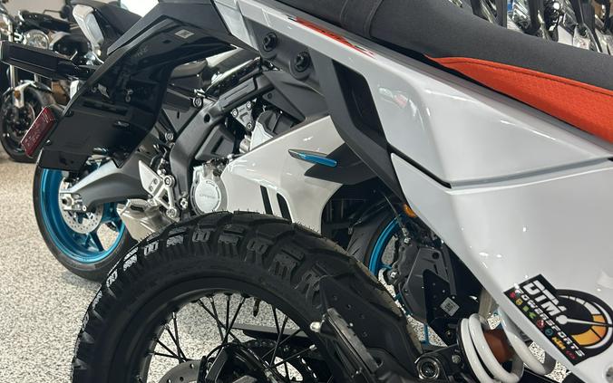 2026 KTM Adventure 390 R