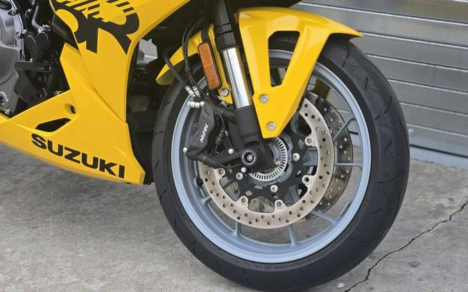 2024 Suzuki GSX 8R