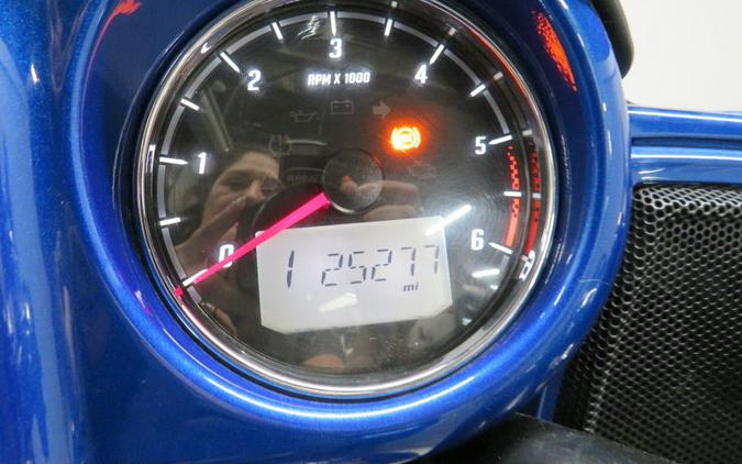 2018 Indian Motorcycle® Chieftain® Limited ABS Brilliant Blue