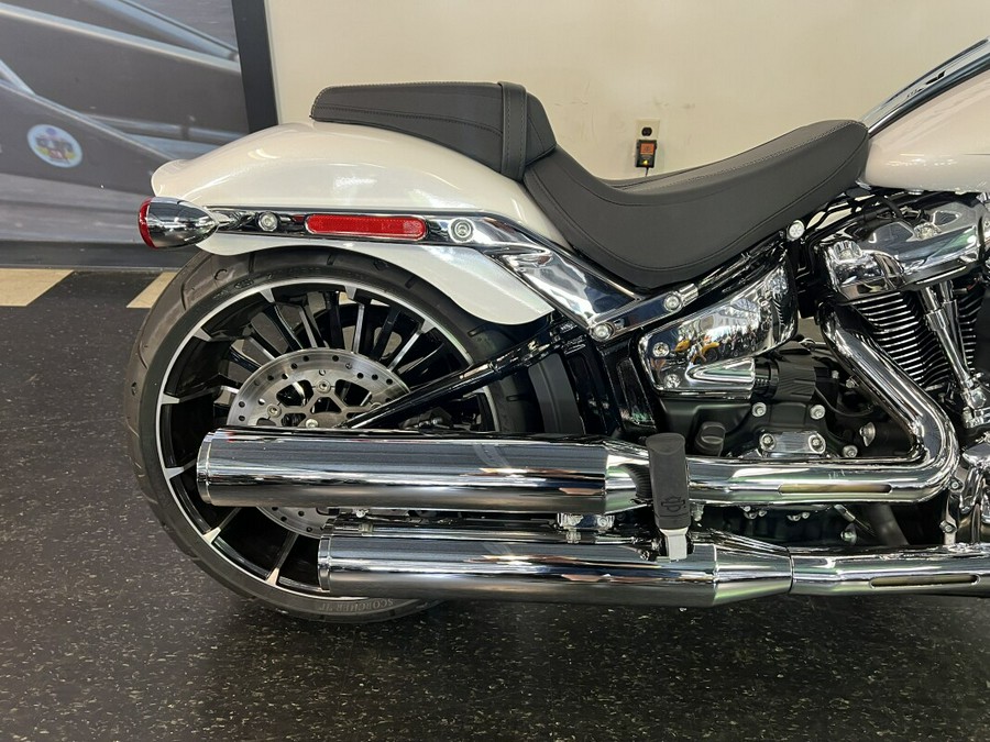 2024 Harley-Davidson Breakout 117 White Onyx Pearl FXBR