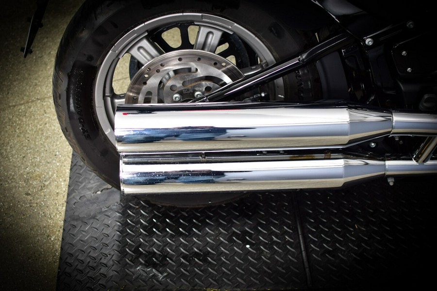 2023 Harley-Davidson Softail Standard