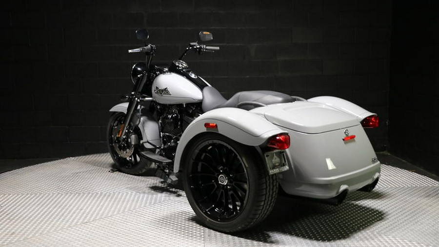 2025 Harley-Davidson® FLRT - Freewheeler®