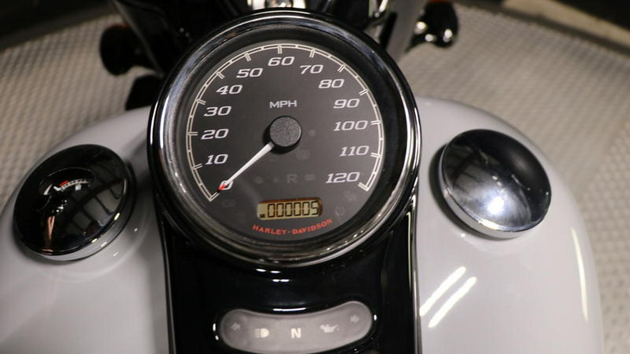 2025 Harley-Davidson® FLRT - Freewheeler®