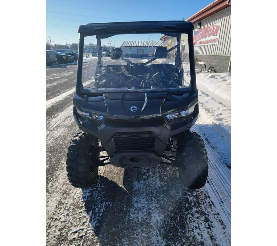 2023 Can-Am® Defender DPS HD9 Timeless Black