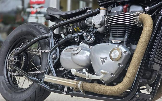 2017 Triumph Bonneville Bobber Base