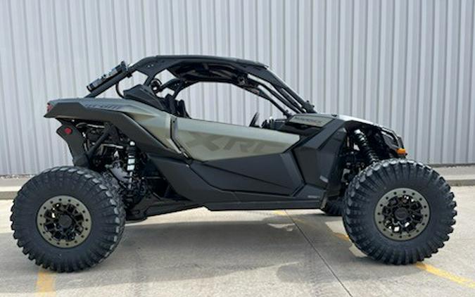 2026 Maverick™ X3 X™ rc TURBO RR 72 - Can-Am