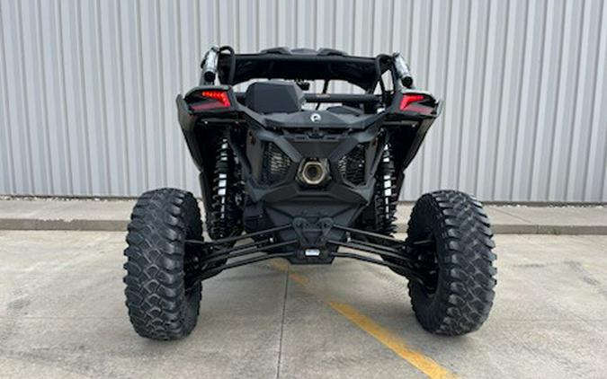 2026 Maverick™ X3 X™ rc TURBO RR 72 - Can-Am