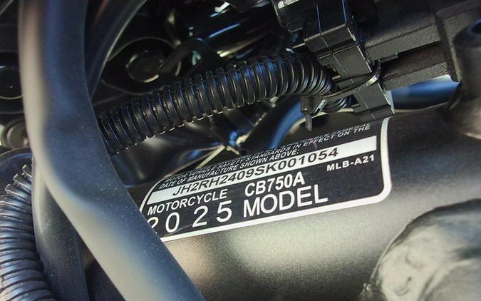 2025 Honda CB750 Hornet