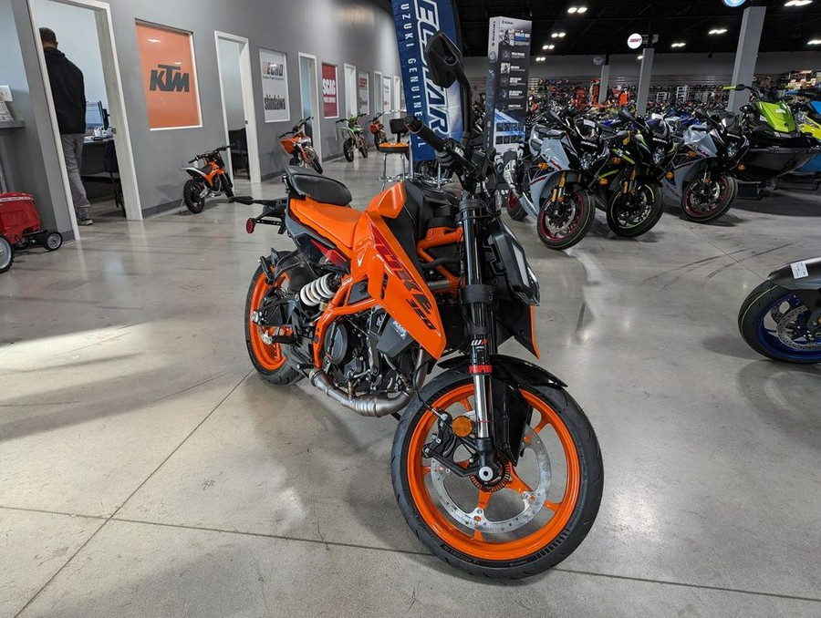 2024 KTM 390 Duke