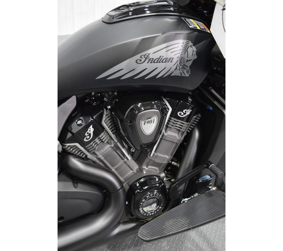 2024 Indian Motorcycle® Challenger® Dark Horse® w/PowerBand Audio Pkg Black Smoke