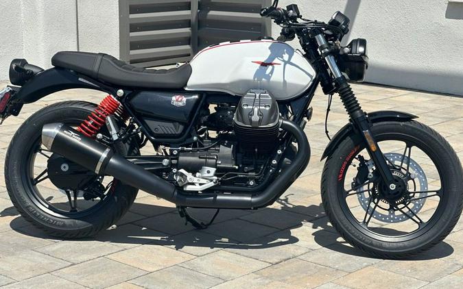 2024 Moto Guzzi V7 Stone Ten