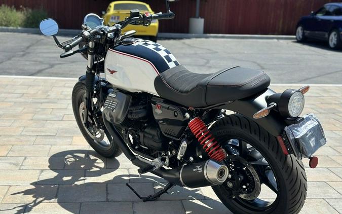 2024 Moto Guzzi V7 Stone Ten