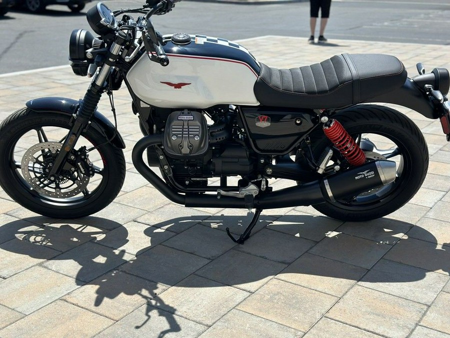 2024 Moto Guzzi V7 Stone Ten