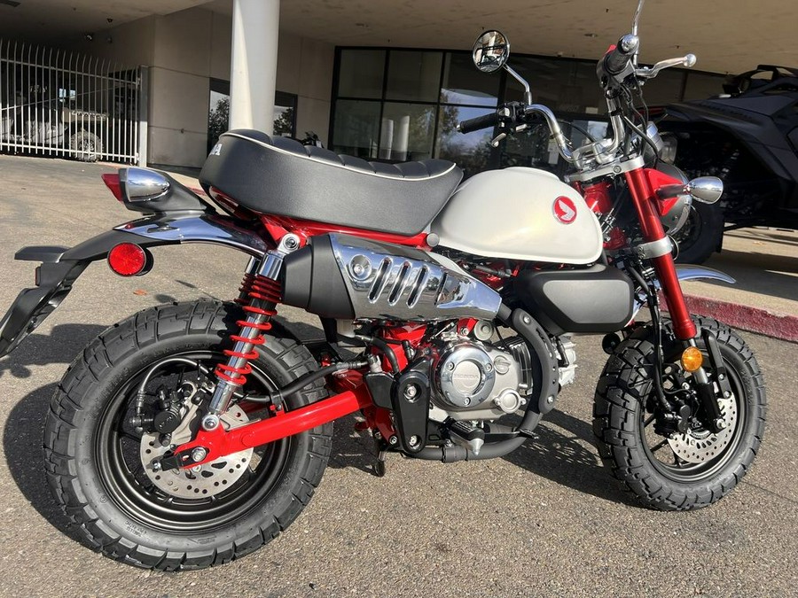 2025 Honda® Monkey ABS