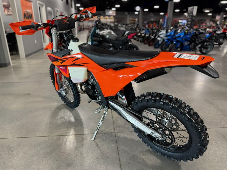 2026 KTM XC-W