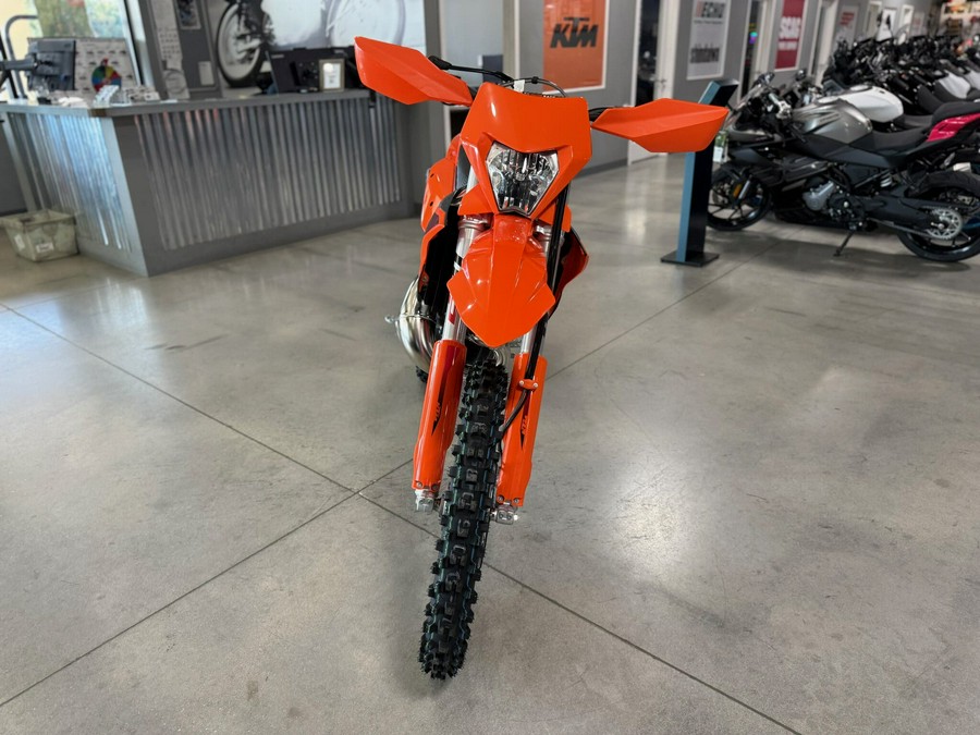 2026 KTM XC-W