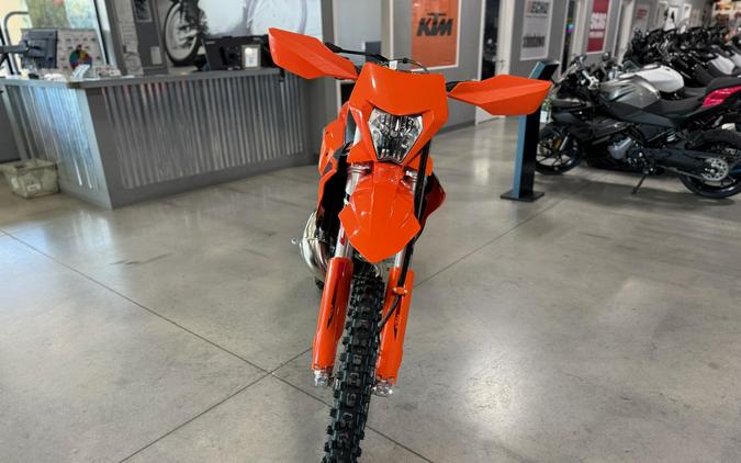 2026 KTM XC-W