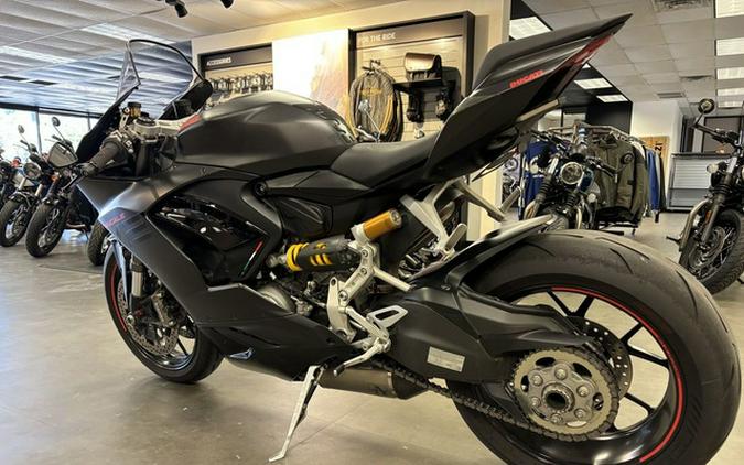 2024 Ducati Panigale V2 Black On Black