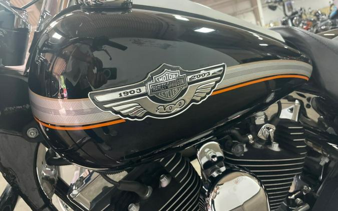 2003 Harley-Davidson® Road King® Vivid Black