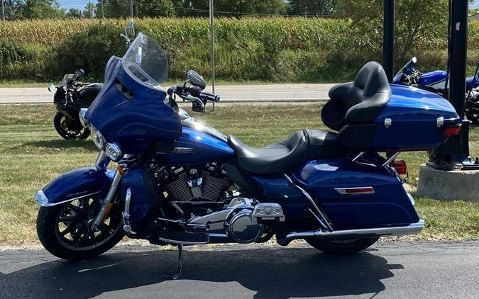 2017 Harley-Davidson® FLHTCU - Electra Glide® Ultra Classic®