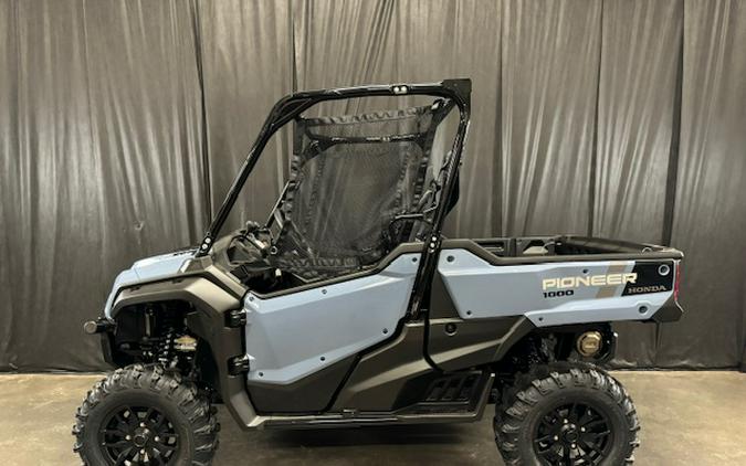 2024 Honda Pioneer 1000 Deluxe