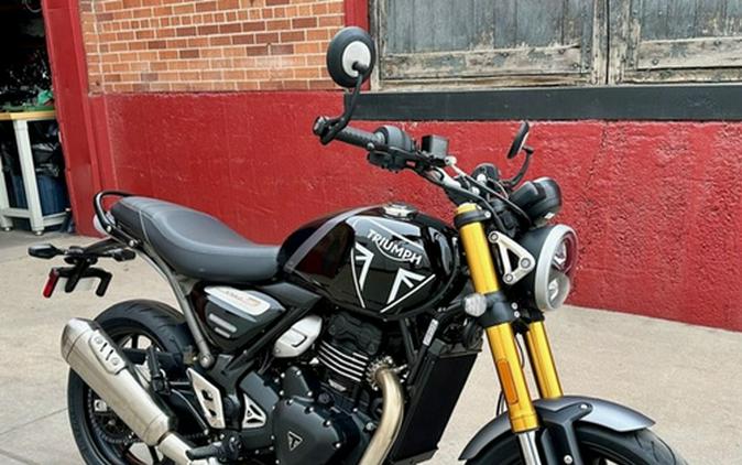 2025 Triumph Speed 400 Phantom Black Storm Grey