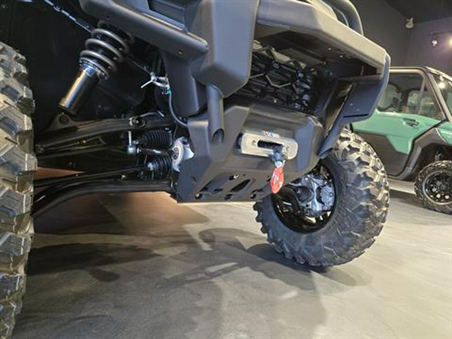 2026 Can-Am Defender MAX Limited HD11