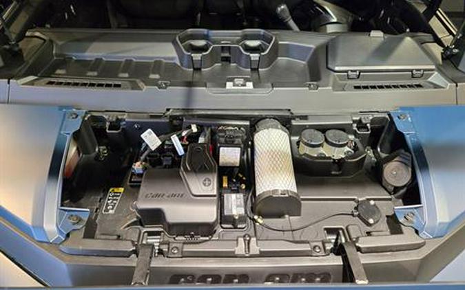 2026 Can-Am Defender MAX Limited HD11