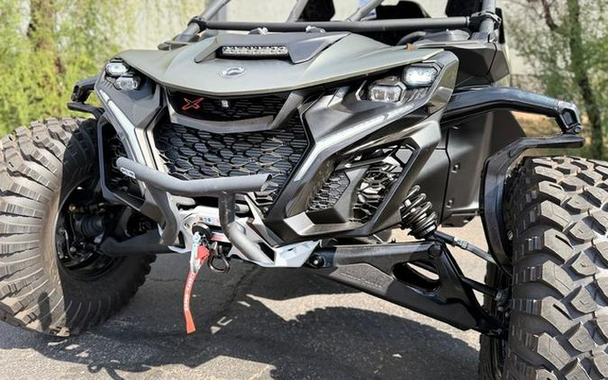 2026 Can-Am Maverick R X Rc