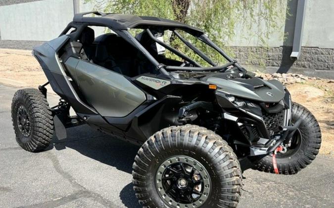 2026 Can-Am Maverick R X Rc