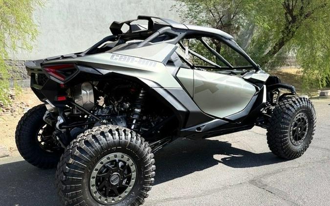 2026 Can-Am Maverick R X Rc