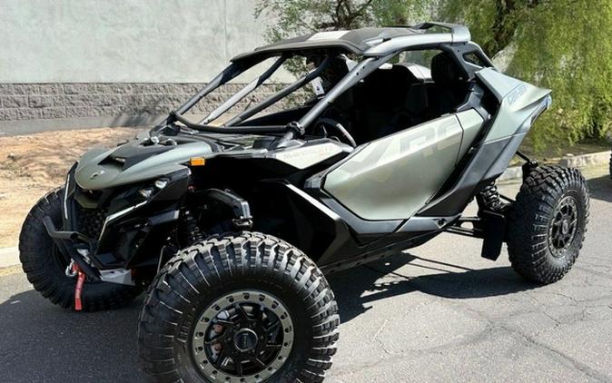 2026 Can-Am Maverick R X Rc