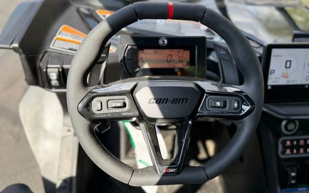2026 Can-Am Maverick R X Rc