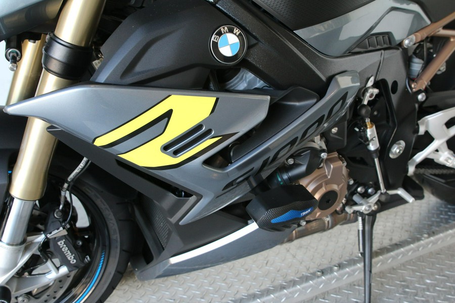 2024 BMW Motorrad S 1000 R