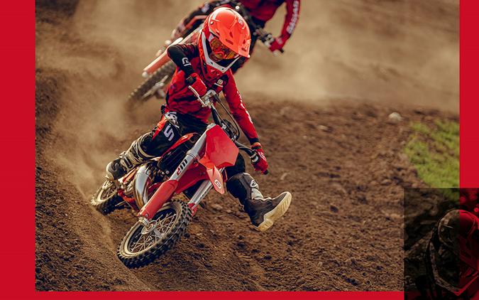 2027 GasGas MC 50 Red - 029000